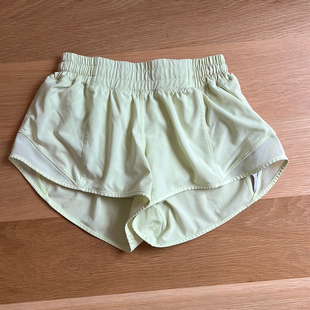 COPY - Lululemon hotty hot shorts